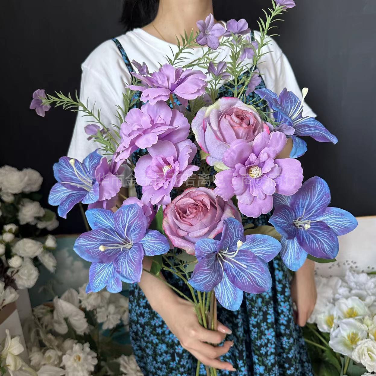 보라색 파란색 모네 스타일 인조 백합꽃, 쇼윈도 꽃 장 - Wedding Supply Shops 리뷰 및 가격